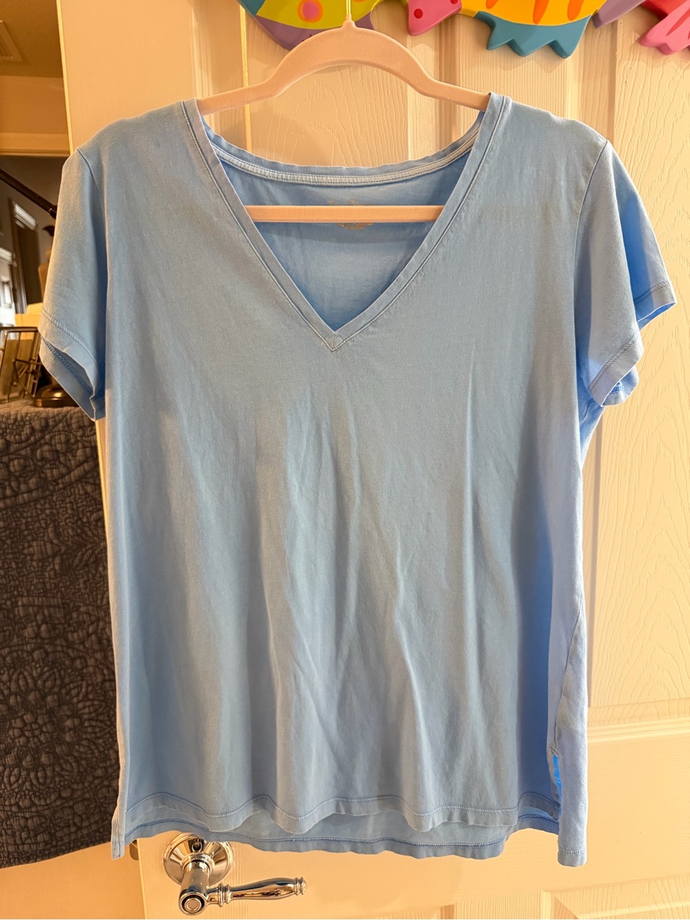 Lilly Pulitzer Light Blue V-Neck Short Sleeve Tee